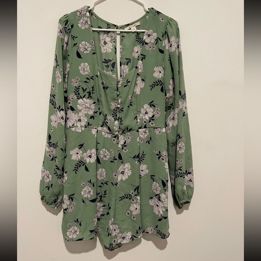 Floral Romper Francesca's Collections